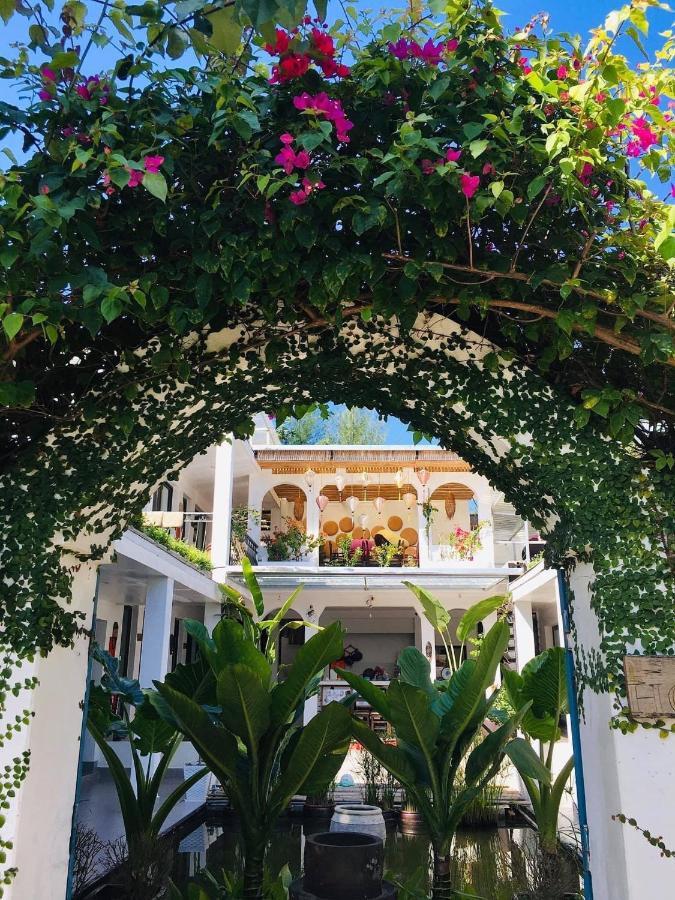 Coto Island Beach Village Homestay Остров Кото Экстерьер фото