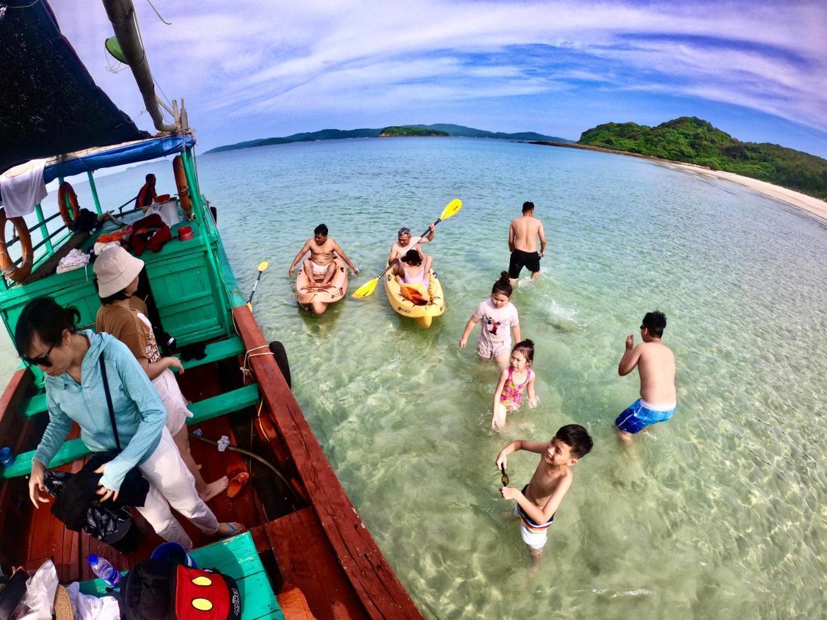 Coto Island Beach Village Homestay Остров Кото Экстерьер фото
